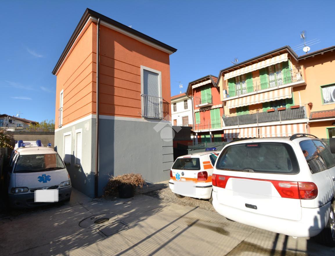 Bilocale in Via Fratelli Calvi 18, Brembate