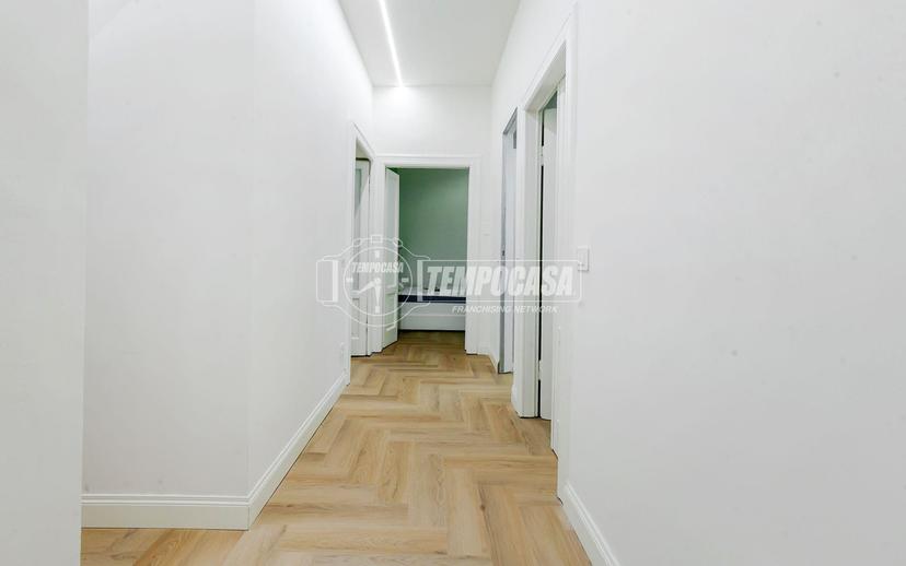 Appartamento in Via Ercole Ferrario 1, Milano