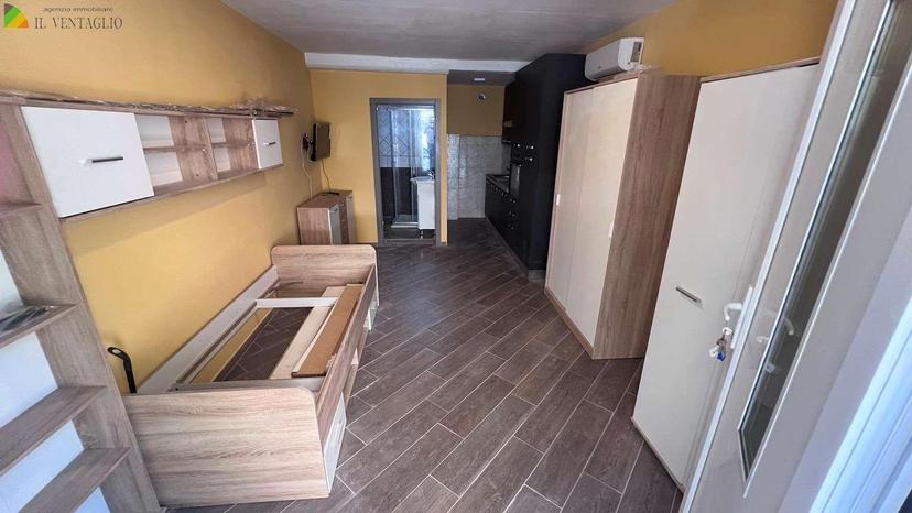 Monolocale, Casalgrande
