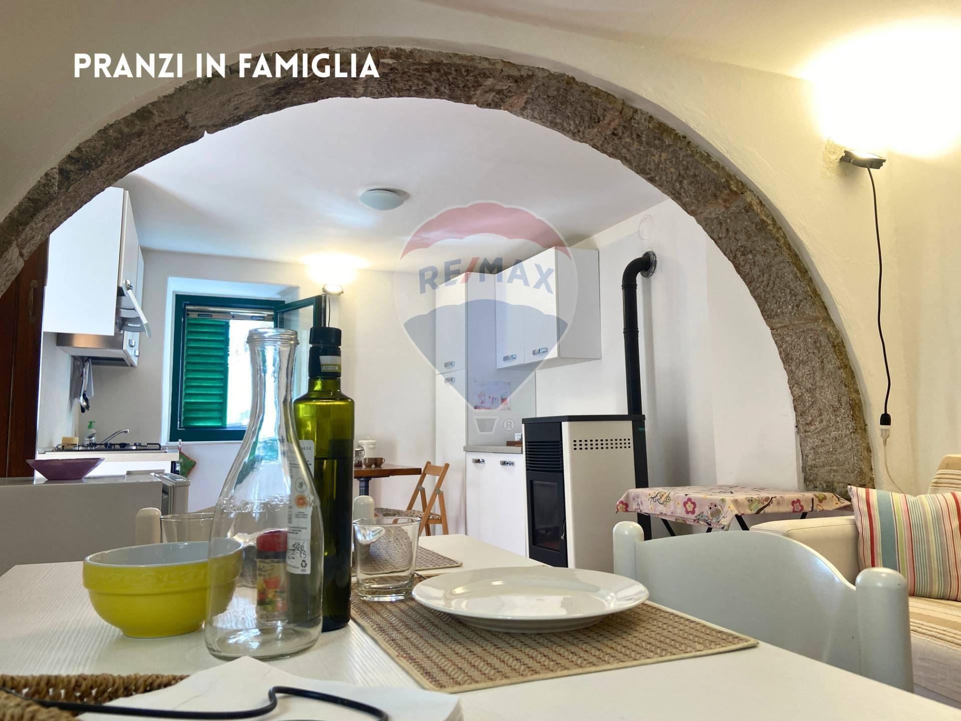 Casa indipendente in Via Lunga 23, Santa Fiora