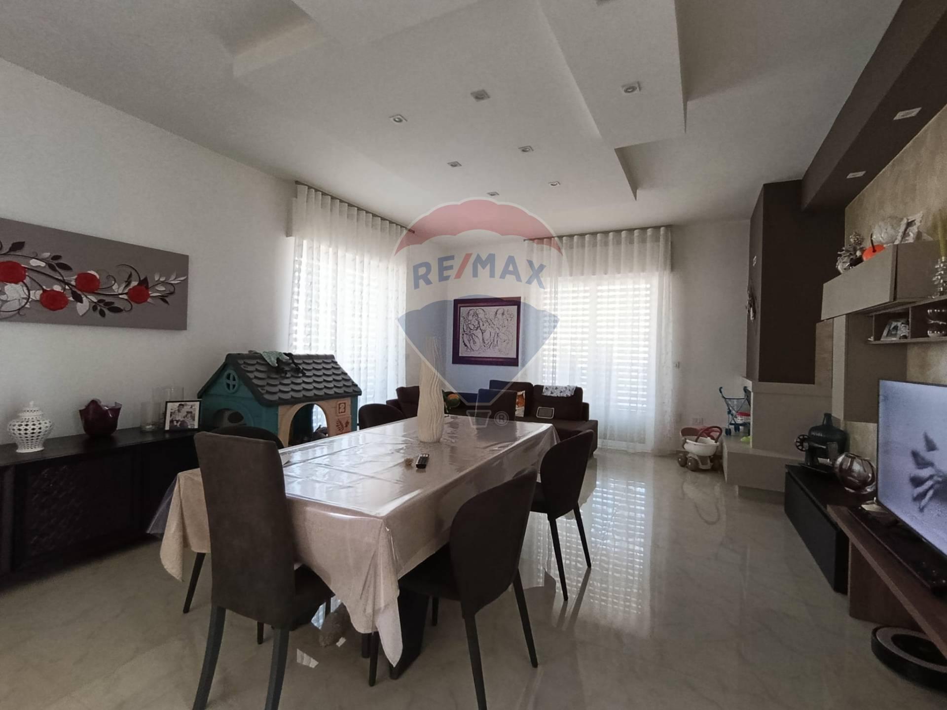 Casa indipendente in Via Francesco Petrarca 15, San Pancrazio Salentino