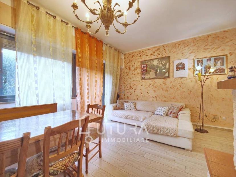 Vendita villa a schiera via scarpettini Sesto Fiorentino (FI)