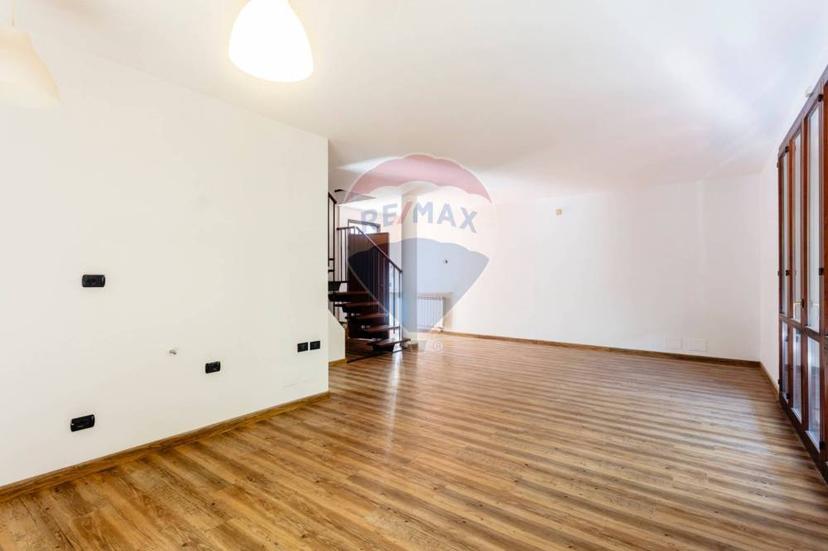 Vendita casa semindipendente Via del Tabernacolo Campi Bisenzio (FI)