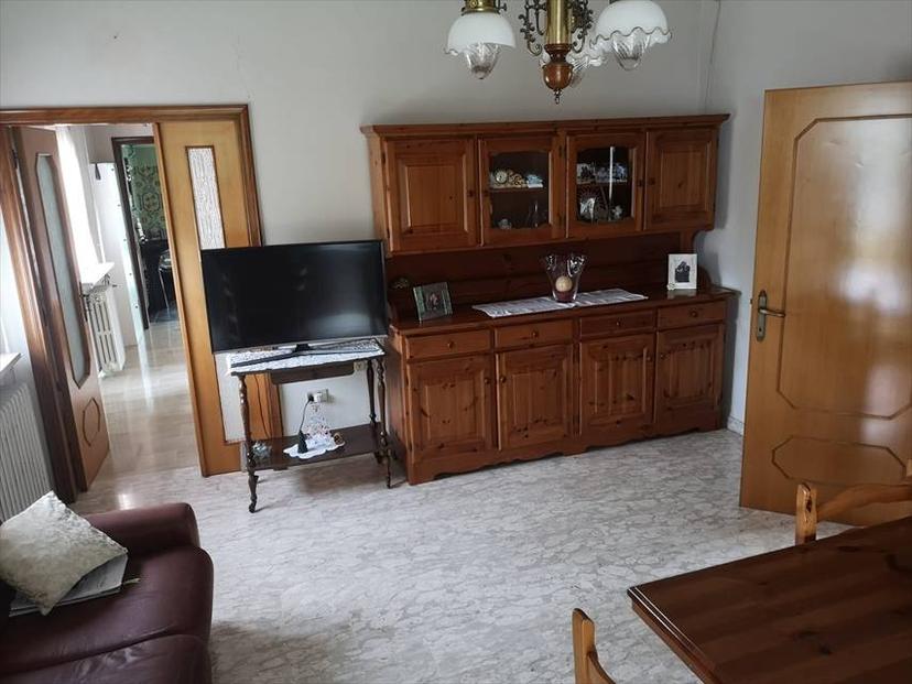 Vendita casa indipendente Via San Vincenzo 31 Vicoli (PE) — foto 2 di 12
