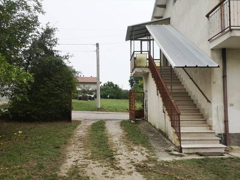 Vendita casa indipendente Via San Vincenzo 31 Vicoli (PE) — foto 4 di 12