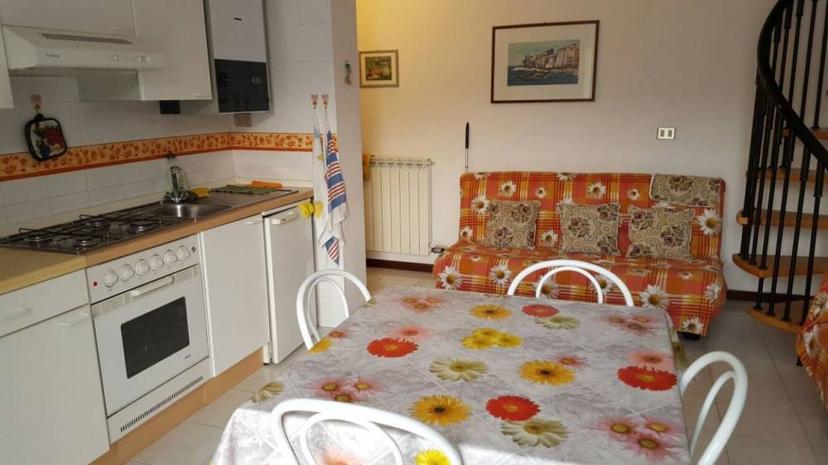 Vendita appartamento Ameglia (SP) — foto 10 di 13