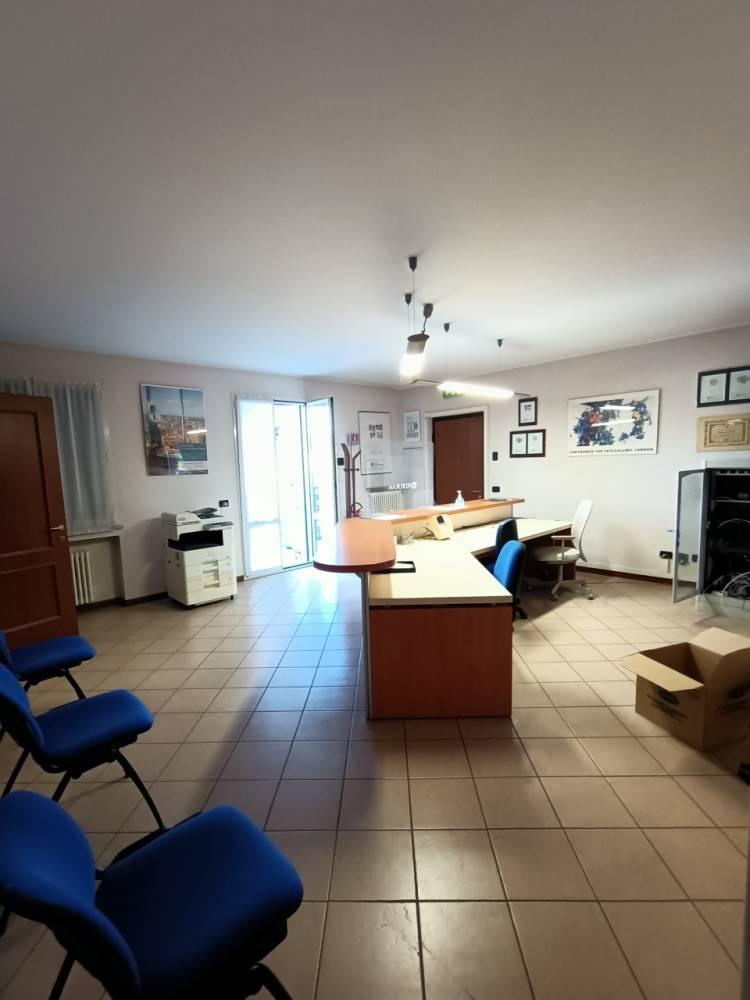 Vendita appartamento centrale Castel San Giovanni (PC) — foto 8 di 14