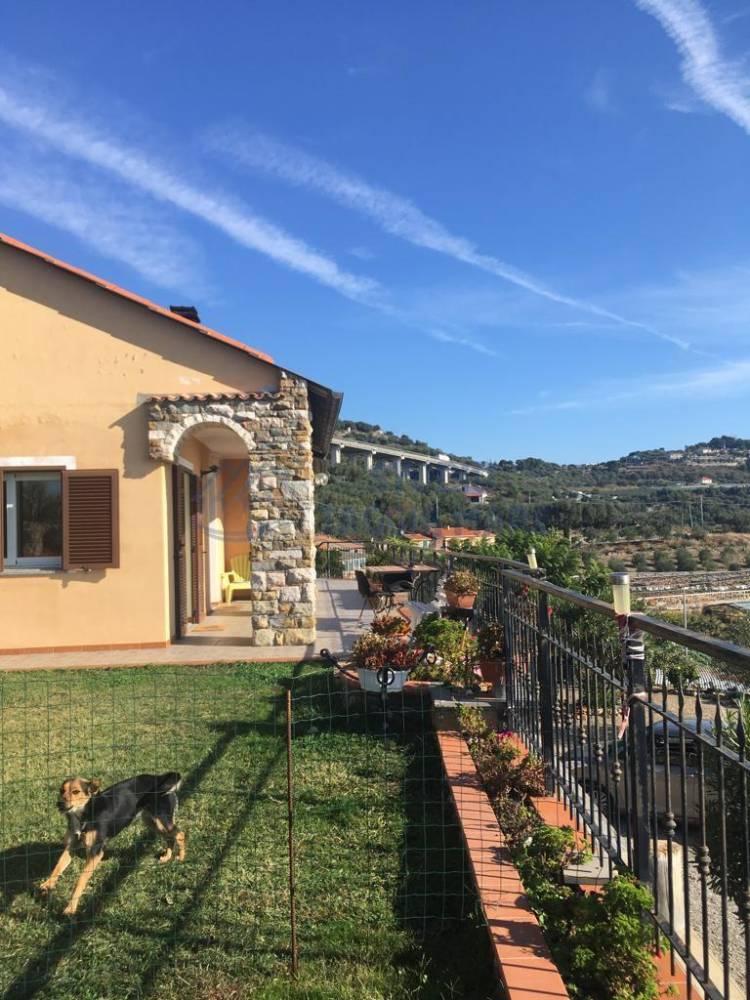 Vendita villa singola Via Fossati Cipressa (IM) — foto 12 di 14