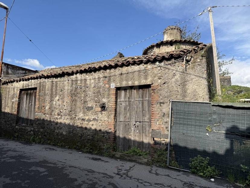 Vendita rustico/casale Acireale (CT) — foto 6 di 14