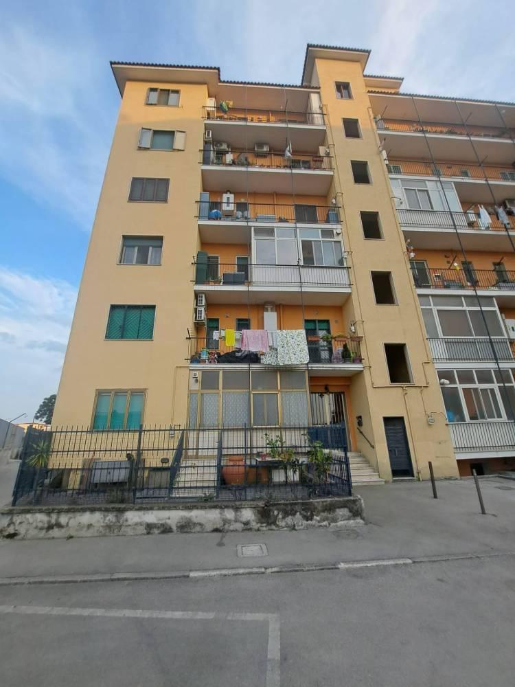 Vendita appartamento 450 Camposano (NA)