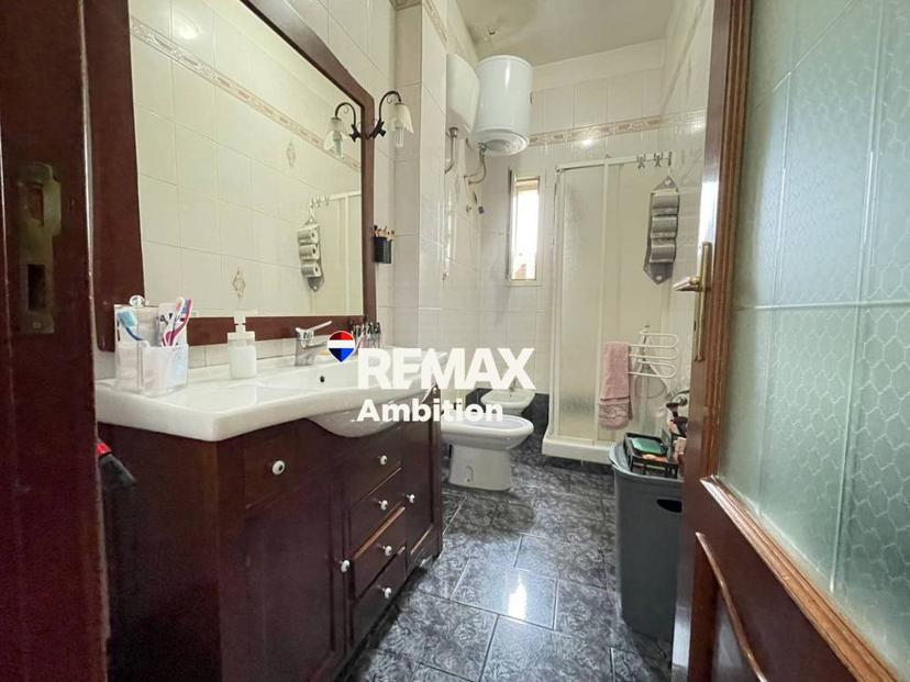 Vendita appartamento Via Dell' Abbondanza 48 Napoli (NA)