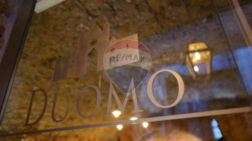 Vendita appartamento Via Duomo 167 Napoli (NA)