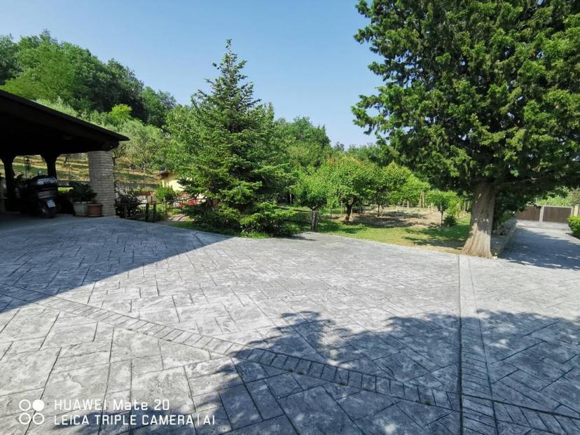 Vendita Casa Bi/Trifamiliare SP72 15 Farindola (PE) — foto 11 di 14