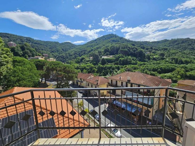 Vendita appartamento Via Vittorio Veneto Mignanego (GE)