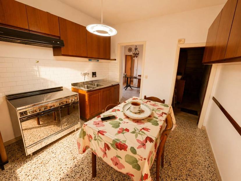 Vendita casa indipendente Via Capezzano Pietrasanta (LU) — foto 3 di 13