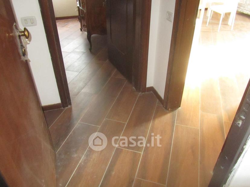 Bilocale in Via Nosee 10