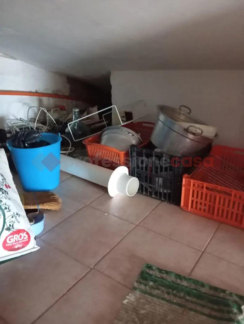 Casa indipendente in vendita, Via della Rocca Snc, Vallinfreda