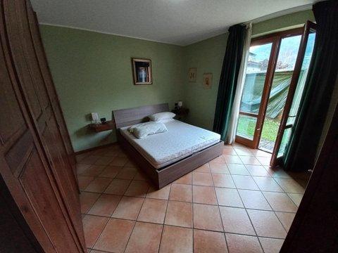 Camera in Via Aldo Rumi, 40, Dongo