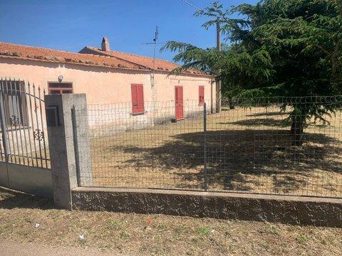 Casa indipendente in Muntiggiu di lomu s.n.c, Erula
