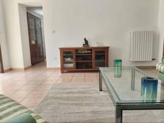 Appartamento via Cesare Pollini 26, Torreglia