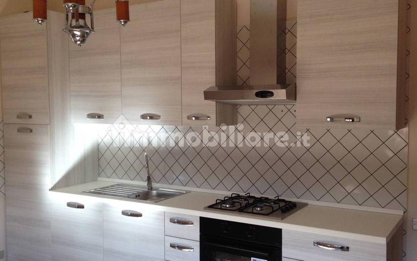 Appartamento via Mirabilii, Sant'Onofrio Floriano, Campli