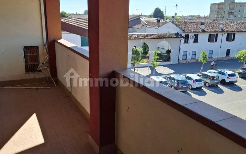 Appartamento via Giovanni Ormezzani 30, Centro, Casalmorano
